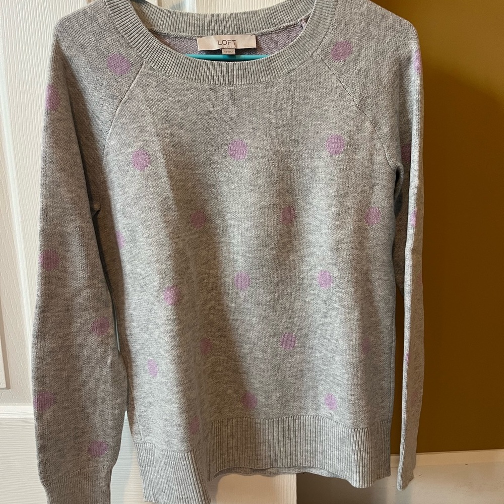 LOFT Heather Gray Sweater with Lavender Dots